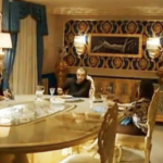 Pizzo alla produzione di Gomorra: "5mila euro in una busta per usare la Villa Savastano"