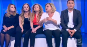 Coppia di Giugliano a C'è Posta per te, la storia di Antonella e Francesco