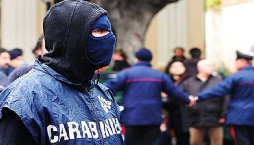 Napoli, colpo alla camorra: sgominata piazza di spaccio gestita dal clan della Vanella Grassi