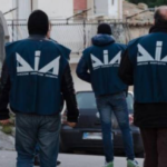 La Dia arresta due medici della "Napoli bene": riciclavano soldi dei Lo Russo