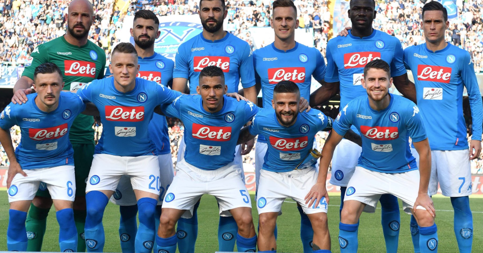 Il Napoli chiude bene il campionato, Crotone battuto in un San Paolo gremito
