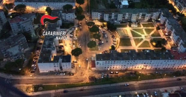 Napoli, area Nord: il video di una minorenne ha incastrato i Polverino - Orlando