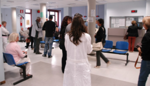 Scandalo nella sanità, cure domiciliari a pazienti morti: guai per l'ASL Napoli 2