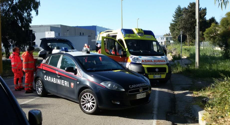 Nocera, precipita da un capannone: deceduto un operaio