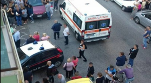 Napoli, accoltellato per una sigaretta: la vittima non è in pericolo di vita