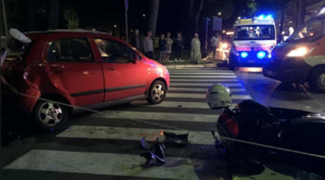Marano, scontro tra un'auto e uno scooter: un ferito grave