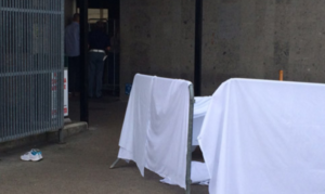 Tragedia all'Ospedale del Mare, paziente si toglie la vita lanciandosi dalle scale