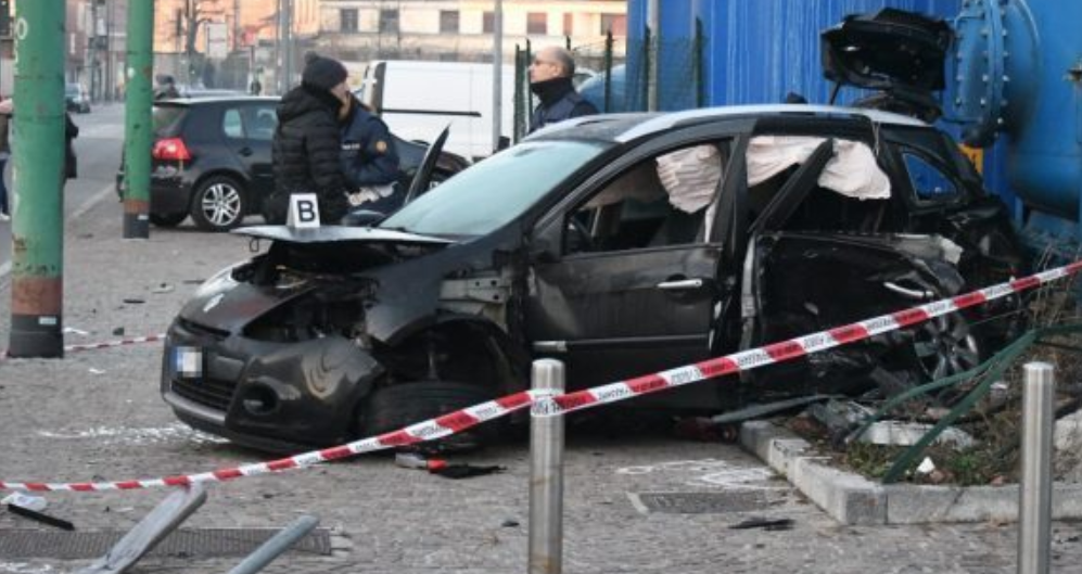Napoli, incidente mortale: ha perso la vita un 17enne