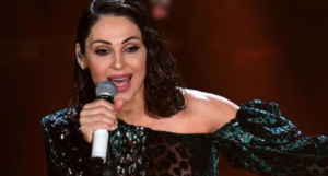 Anna Tatangelo, il messaggio prima della finale: "Grazie a tutti"
