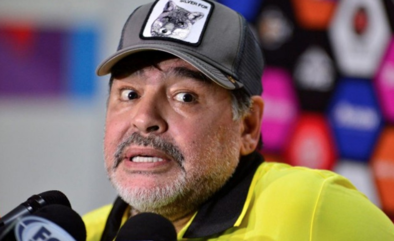 Altri tre figli per Maradona, il campione li ha avuti a Cuba da due donne diverse