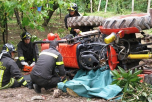 Tragedia nel Sannio, agricoltore muore schiacciato dal trattore