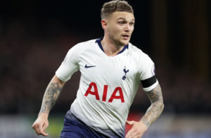 Calciomercato, la moglie di Trippier in città. "Studia Napoli e cerca una scuola per i figli"