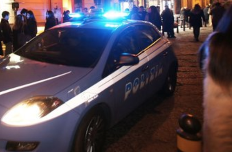 Movida di Chiaia, spari tra la folla: condannato il figlio del boss. Aveva ferito un giovane