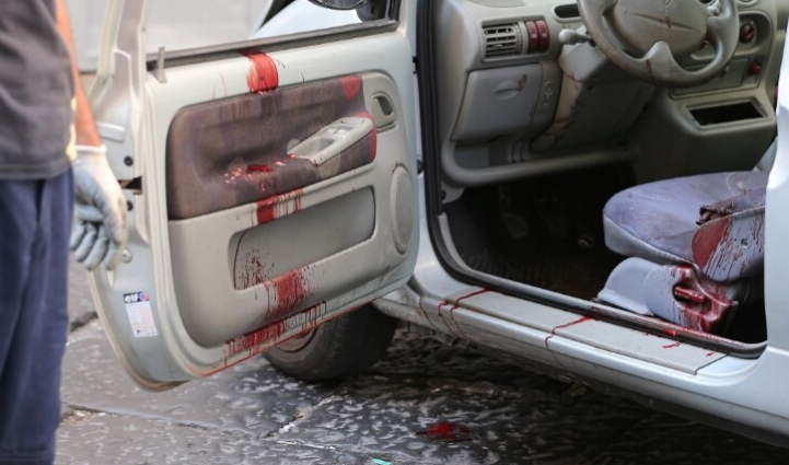 Agguato di camorra, ucciso per errore per il controllo del territorio: "Era la stessa auto"