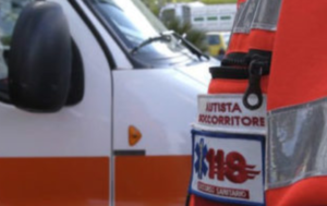 Aggressione all'equipaggio del 118: "Un'ora di calci e pugni"