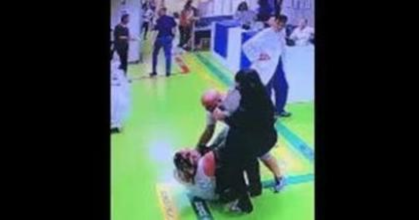 San Giovanni Bosco, uomo tenta di prendere la pistola di una guardia giurata