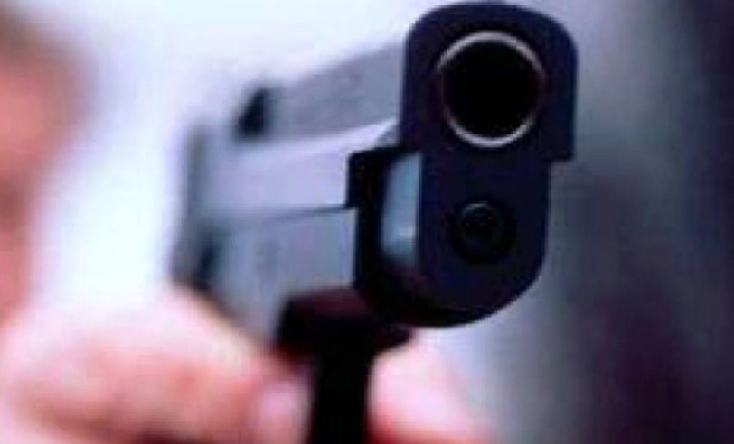 Benevento, colpi d'arma da fuoco contro la casa di un commerciante