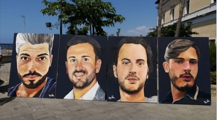 Ponte Morandi, il murales in ricordo delle vittime: commozione e applausi a Torre del Greco