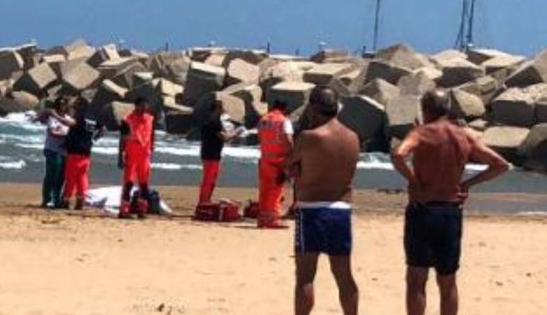 Dramma in Grecia, giovane napoletano muore in mare