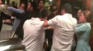 Ischia, ubriachi rovesciano tavolino e colpiscono al volto una ragazza: fermati