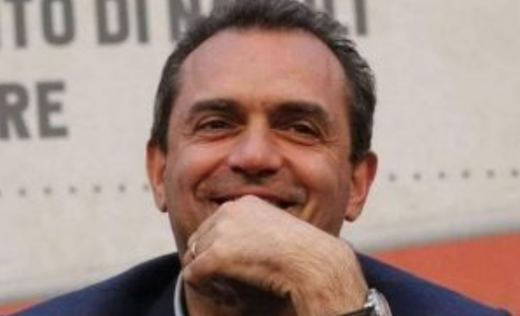 De Magistris ci prova e corteggia il Pd: "Napoli laboratorio politico di successo"
