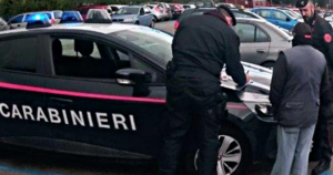 Arzano, beccato parcheggiatore abusivo che percepiva il reddito di cittadinanza