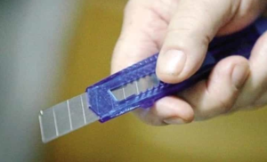 Come 'Bonnie e Clyde', coppia rapina una banca e fugge con il bottino