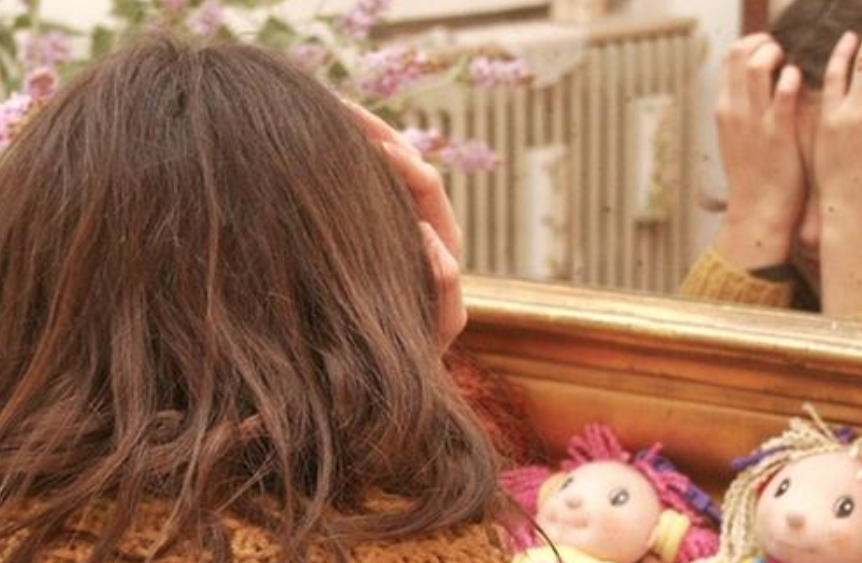 Bimbe vittime di violenze sessuali, arrestate le madri