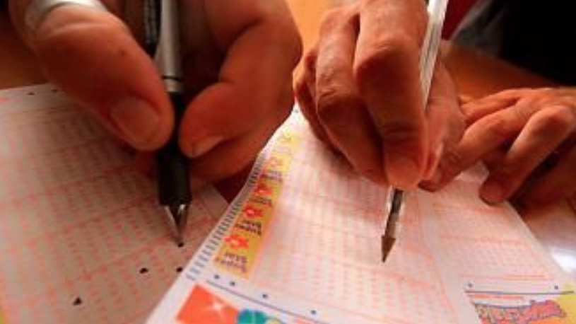 San Valentino fortunato, SuperEnalotto 'al bacio': vinti 29mila euro ad Aversa