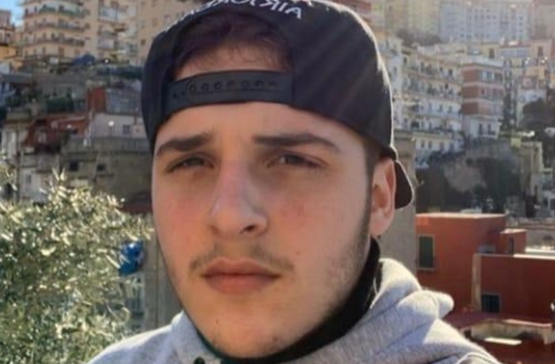 Ucciso a 15 anni per una rapina, Ugo sarebbe dovuto andare al Cardarelli