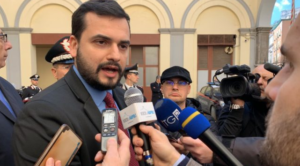 Sibilia: "Faremo giustizia, qui non è una guerra. Napoli può vincere con la cultura"