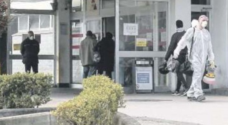 Cardarelli, chiuso di nuovo il pronto soccorso: paziente positivo al coronavirus