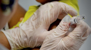 Vaccino contro il covid19, in USA parte la sperimentazione sull'uomo