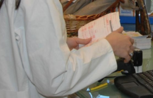 Covid19, no alle ricette cartacee: un codice per i medicinali da ritirare in farmacia