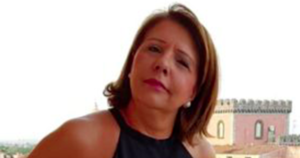 La triste notizia ha sconvolto l'intera comunità: "Ha cresciuto generazioni di studenti"