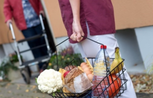 Covid19, a Napoli partono le iniziative della 'Spesa sospesa' e della 'Risposta solidale'