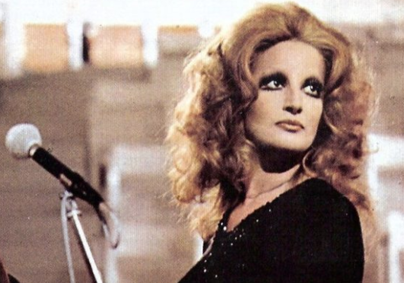 Auguri Mina, la Regina della canzone italiana compie 80 anni. Quel suo rapporto speciale con Napoli