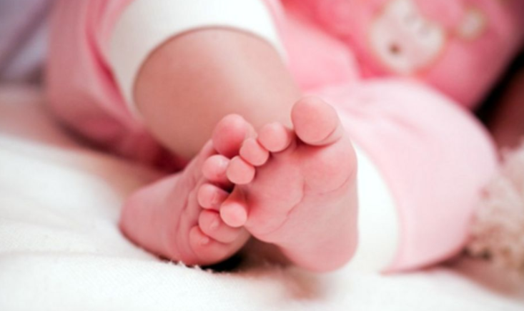 Covid19 a Napoli, bimba di 2 mesi positiva: ricoverata al Policlinico