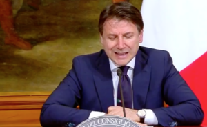 Covid19, Conte: "Liquidità alle imprese per 400 miliardi di euro"