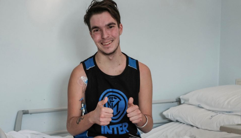 Il messaggio alla madre prima di essere intubato, Mattia è sveglio: ha mantenuto la sua promessa