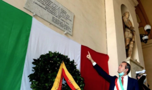 25 Aprile, De Magistris: "Liberiamoci dal morbo nazi-fascista"