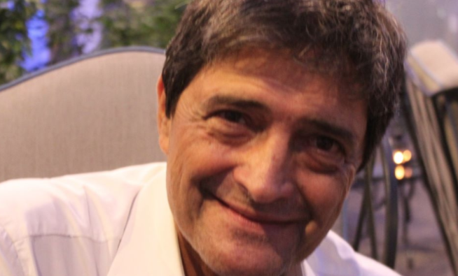 Lutto a Napoli, addio all'avvocato Aprea: è scomparso nella notte