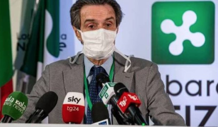Fontana: "Contagi? Rispetto ad altre regioni la Lombardia ha fatto bene" e il web si scatena
