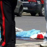 La camorra uccide ancora, agguato in provincia: ammazzato il fratello del boss