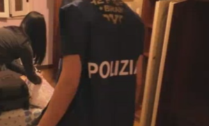 Fase2 'bollente', riaprono anche le case per appuntamenti: la scoperta e il blitz