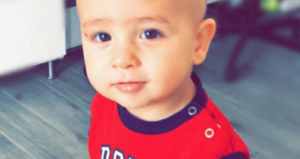 Tragedia a Piacenza, bimbo di due anni cade e annega in piscina