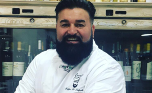 I napoletani sono con Peppe Di Napoli, un plebiscito sui social per il cuoco più amato del web