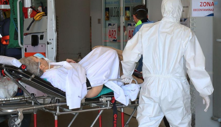 Anziano muore per covid, infermiere gli ruba il bancomat e prosciuga il conto