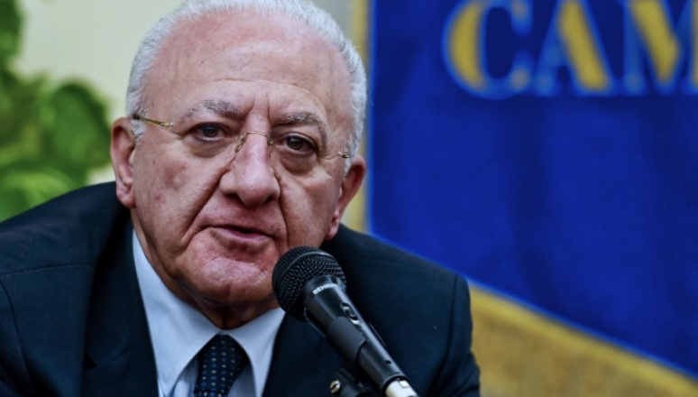 De Luca a 'Porta a Porta': "Penultima ordinanza se continua così chiudo tutto"