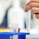 Covid in Italia, calano i contagi: oggi 1458 casi positivi e 7 decessi